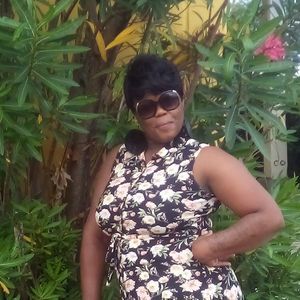 Meet your Posher, Vikki